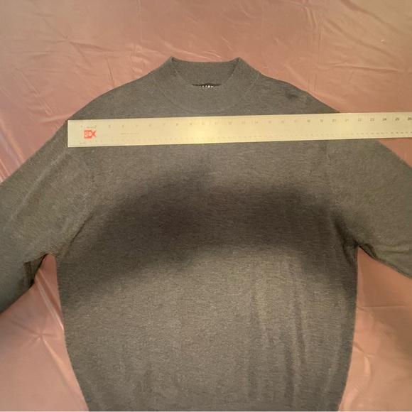 Tulliano Men's Silk/Cotton Gray Crewneck Sweater size Large - Picture 6 of 8